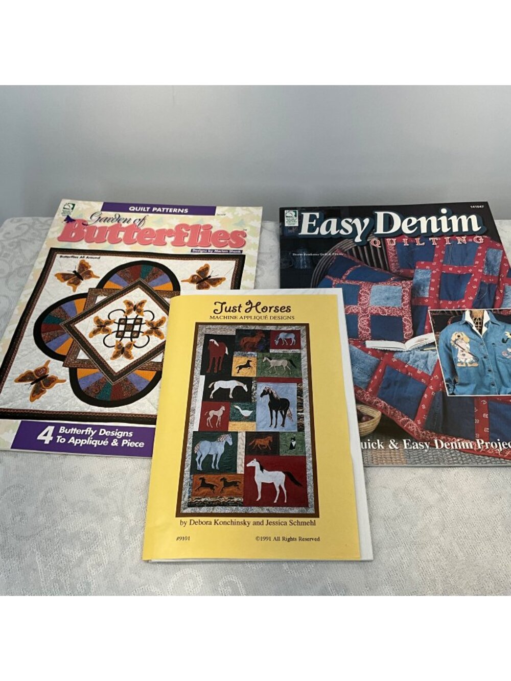 Just Horses Garden Of Butterflies & Easy Denim Quilting Patterns - Appliqué & Qu